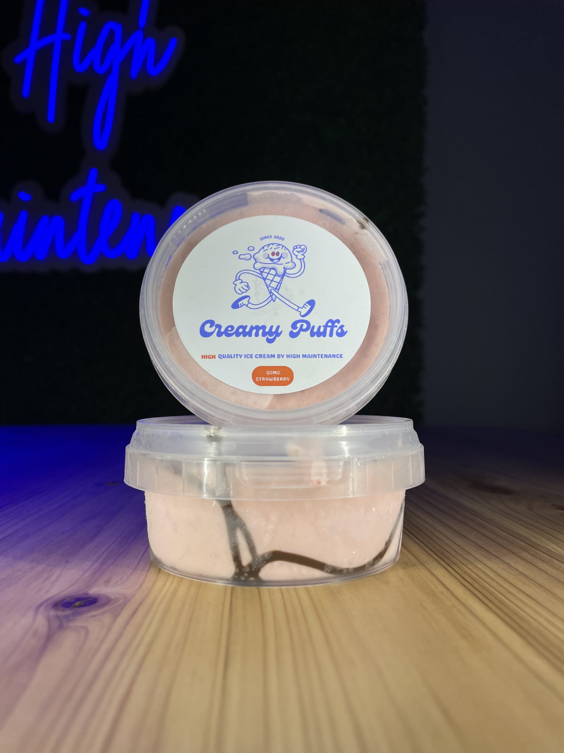 STRAWBERRY CREAMY PUFFS ICE CREAM – 80mg – R140